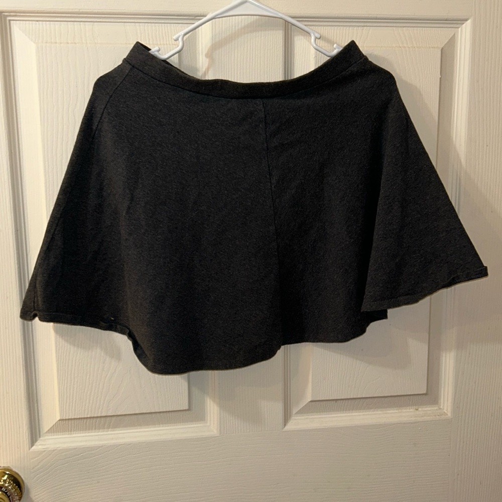 Grey skirt